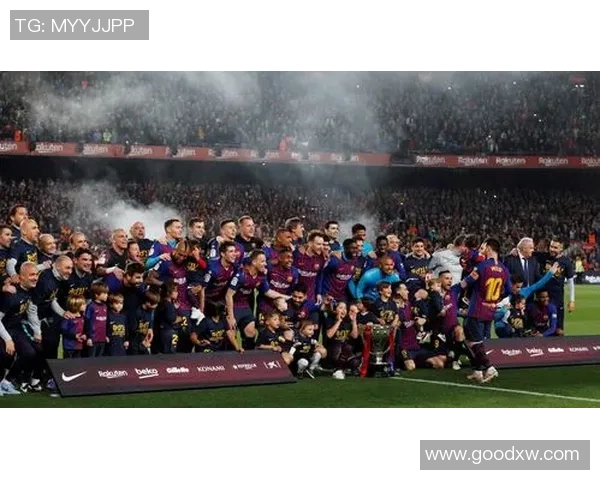 西甲历史冠军回顾与分析探寻西甲联赛的辉煌与传奇 西甲历史冠军回顾与分析探寻西甲联赛的辉煌与传奇